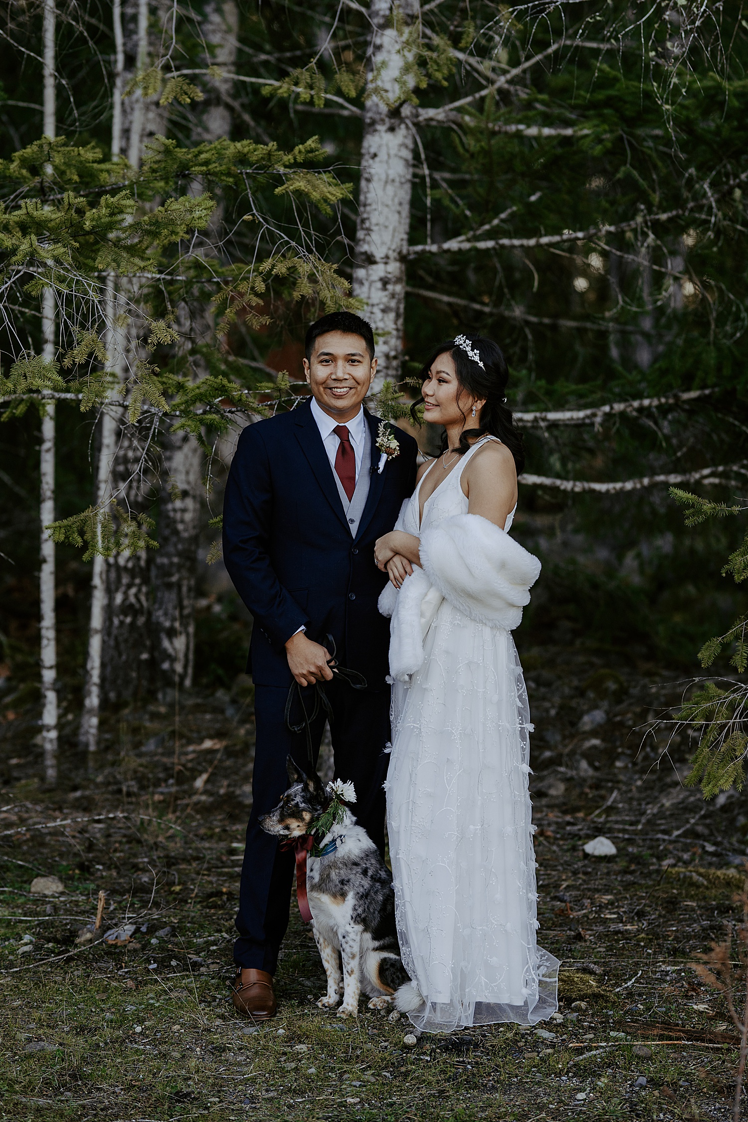 eloping couple portraits with their dog